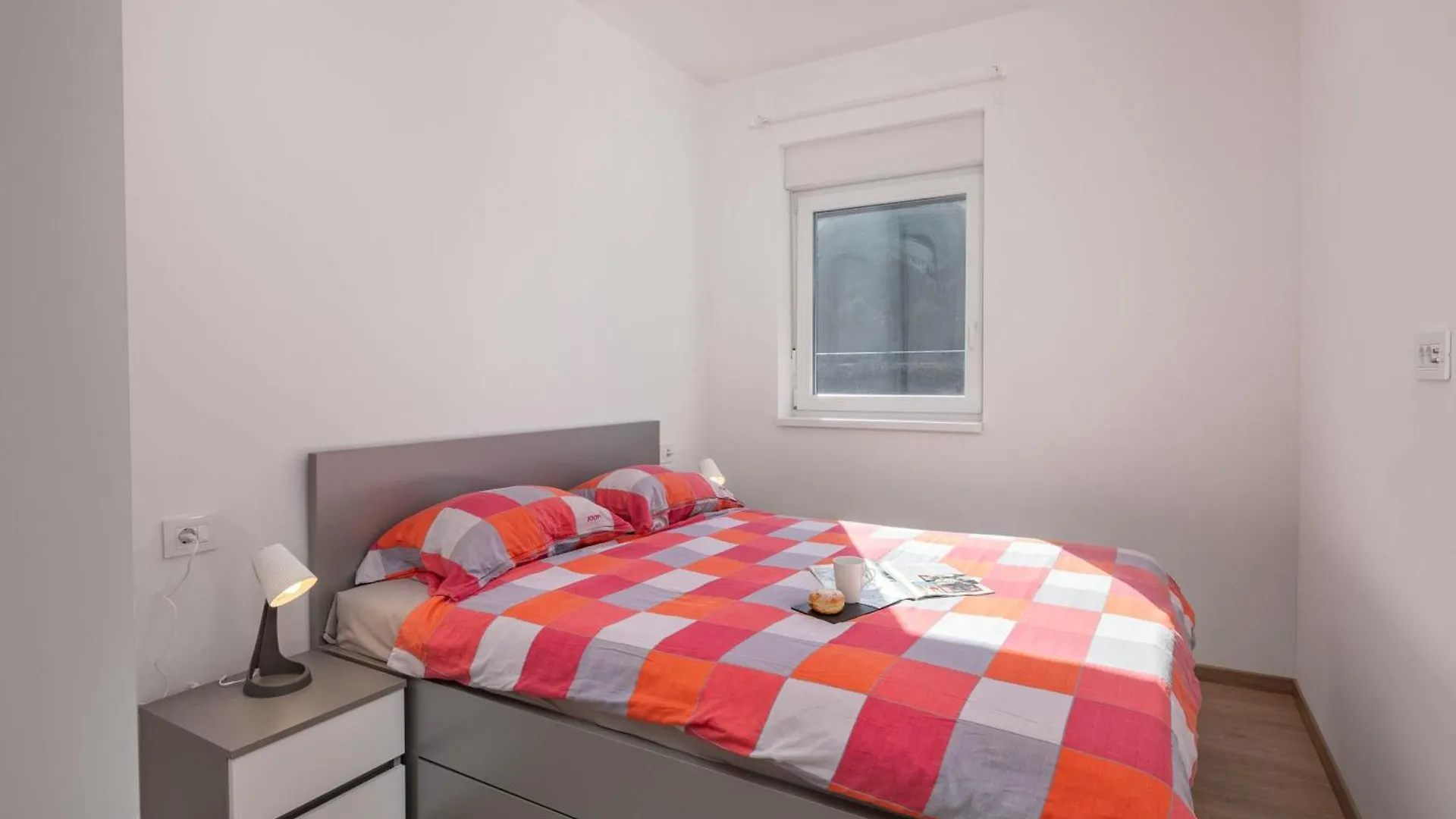 Apartment Seafront Villa Andrijana - Happy Rentals Plomin Croatia