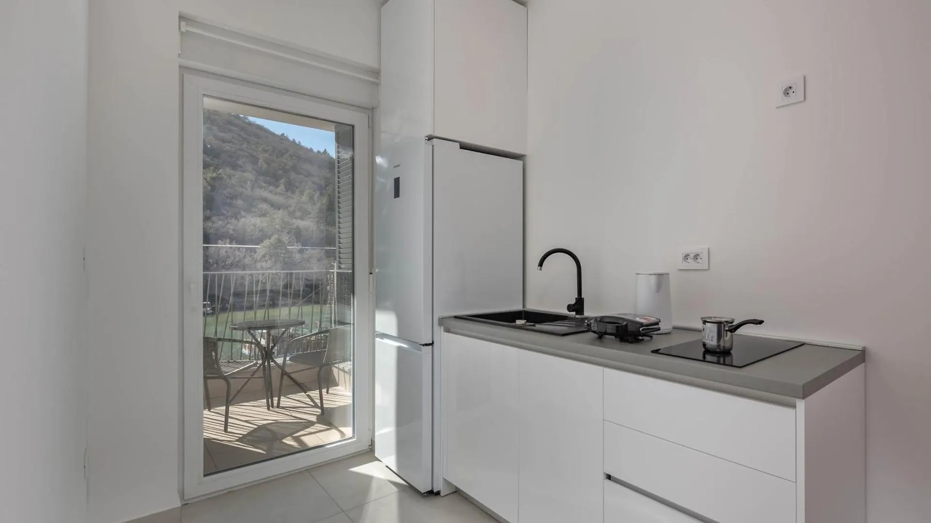 Seafront Villa Andrijana - Happy Rentals Plomin 0*,  Croatia