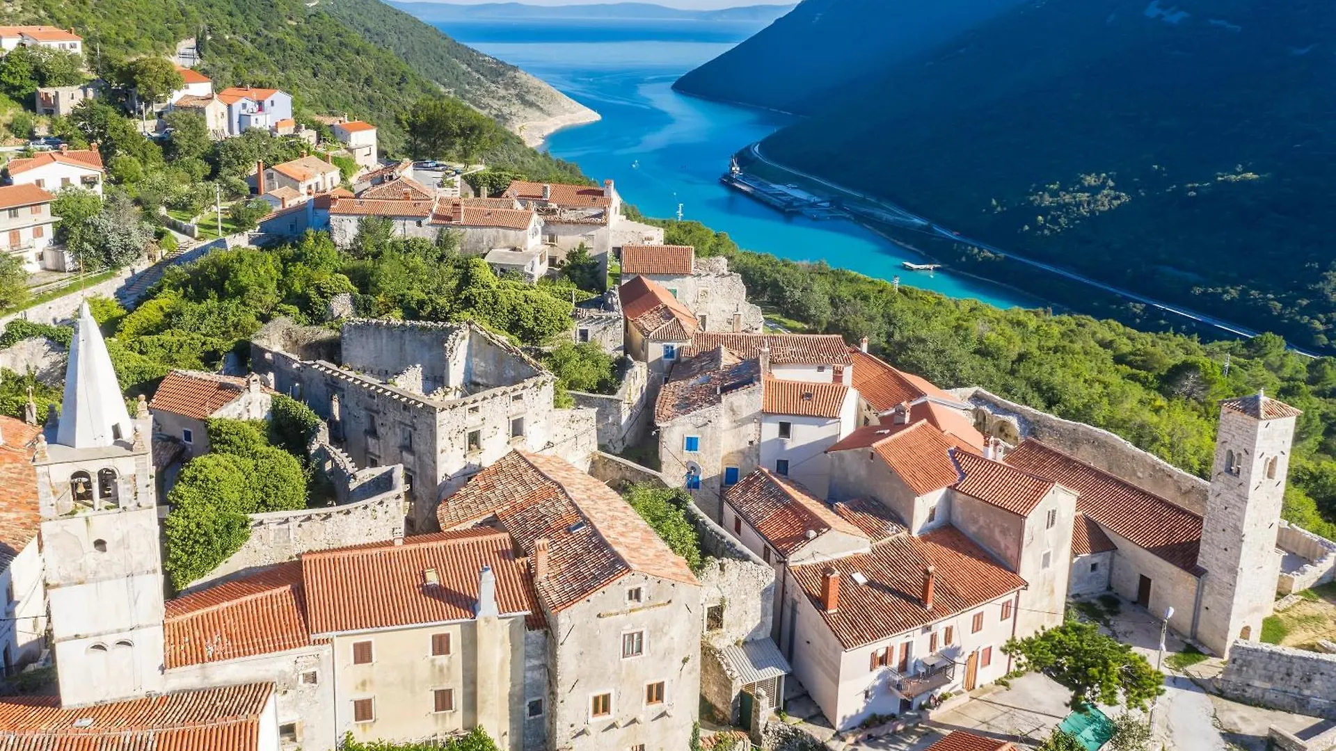 Seafront Villa Andrijana - Happy Rentals Plomin Croatia